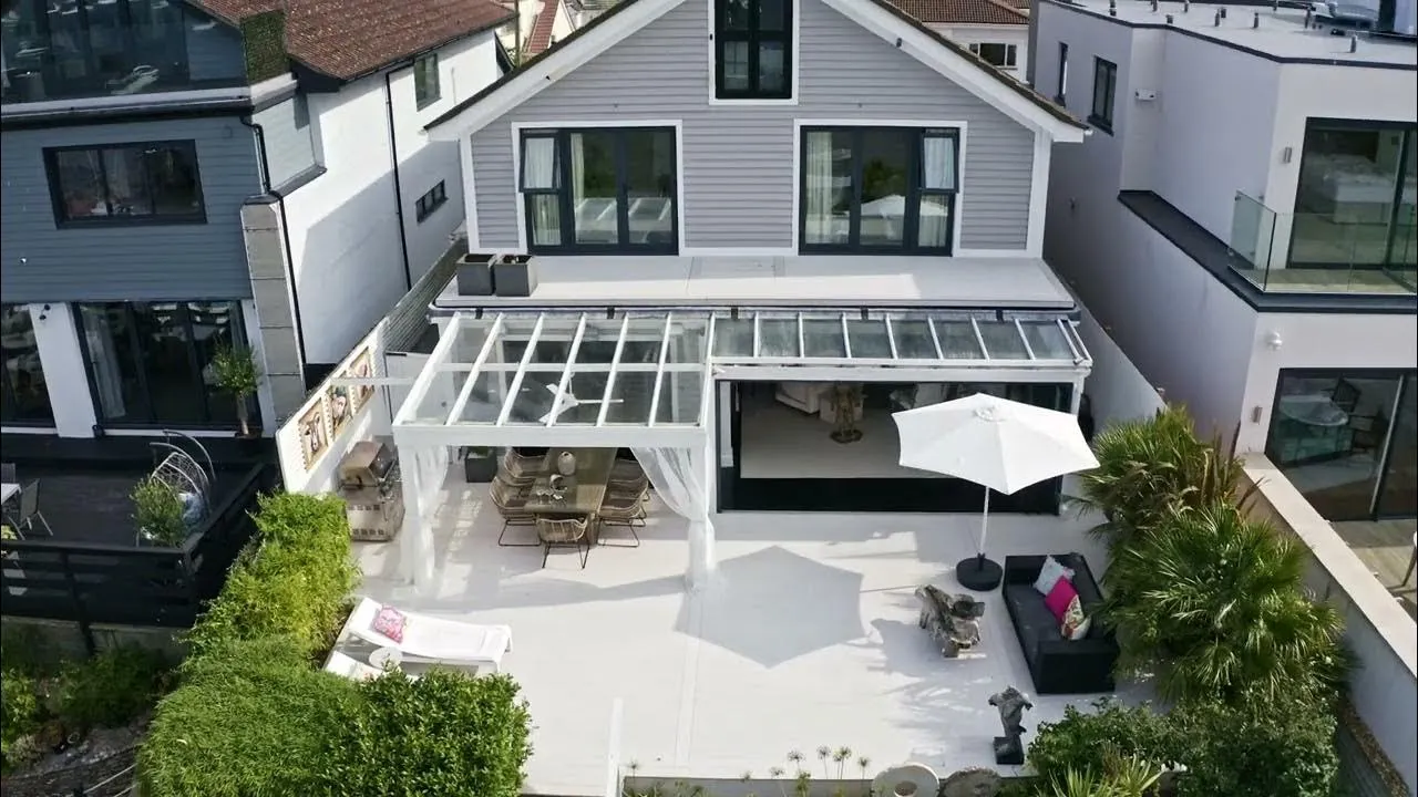 How Long Does a New Build Project Take in Poole?